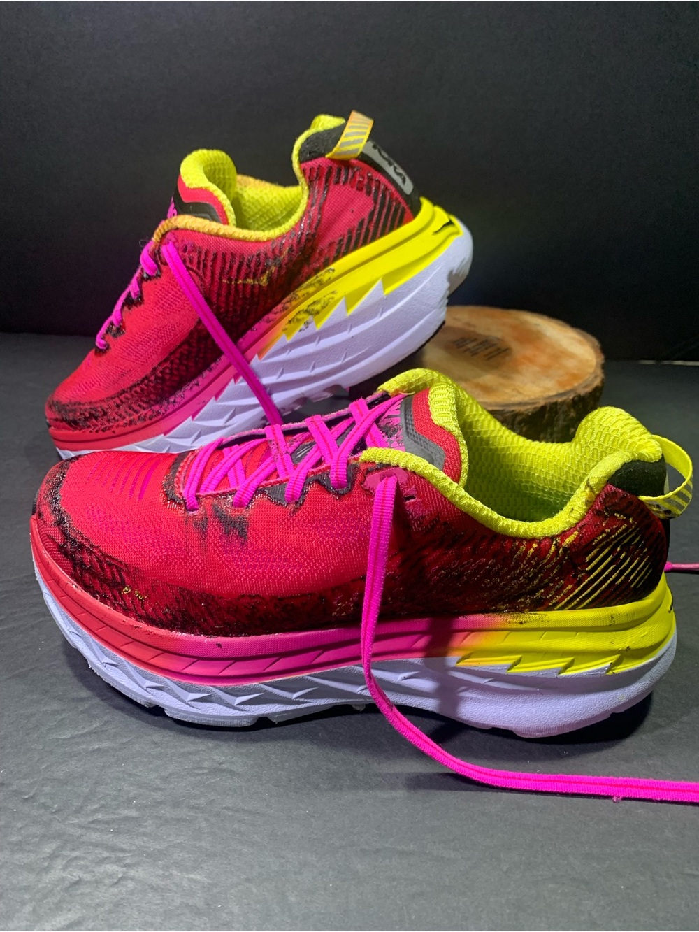 HOKA Bondi 5 Women’s Pink Yellow Running Walking Sneakers Shoe Size-6